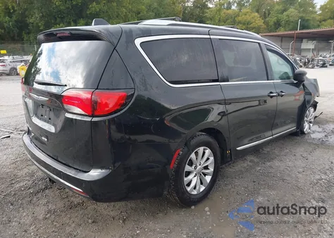 2018 Chrysler Pacifica Touring L from USA, damaged, VIN 2C4RC1BG5JR214309